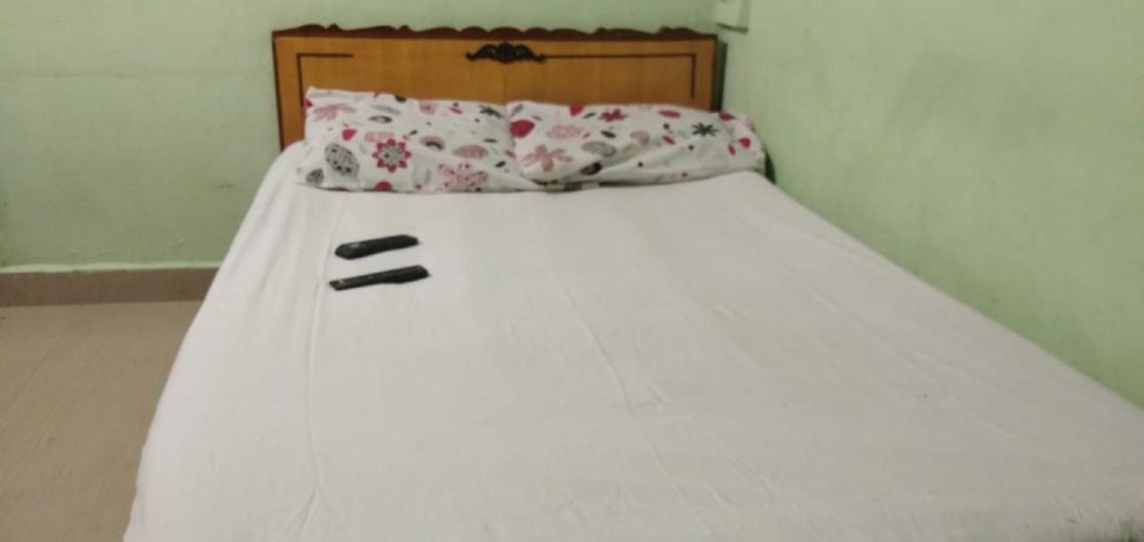 Family Guest House Near Bus-Stand Puducherry Exterior foto