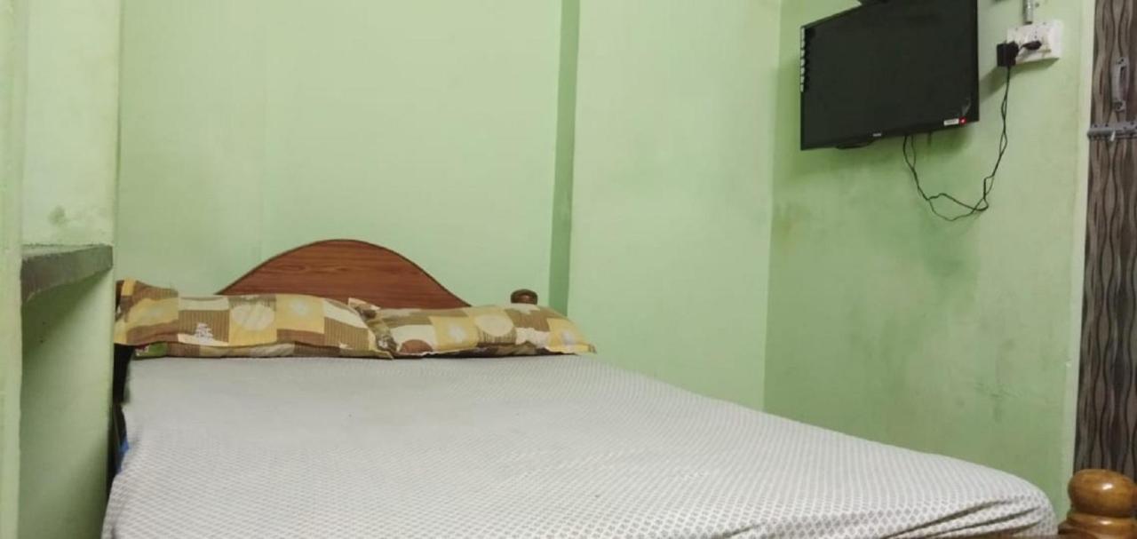 Family Guest House Near Bus-Stand Puducherry Exterior foto